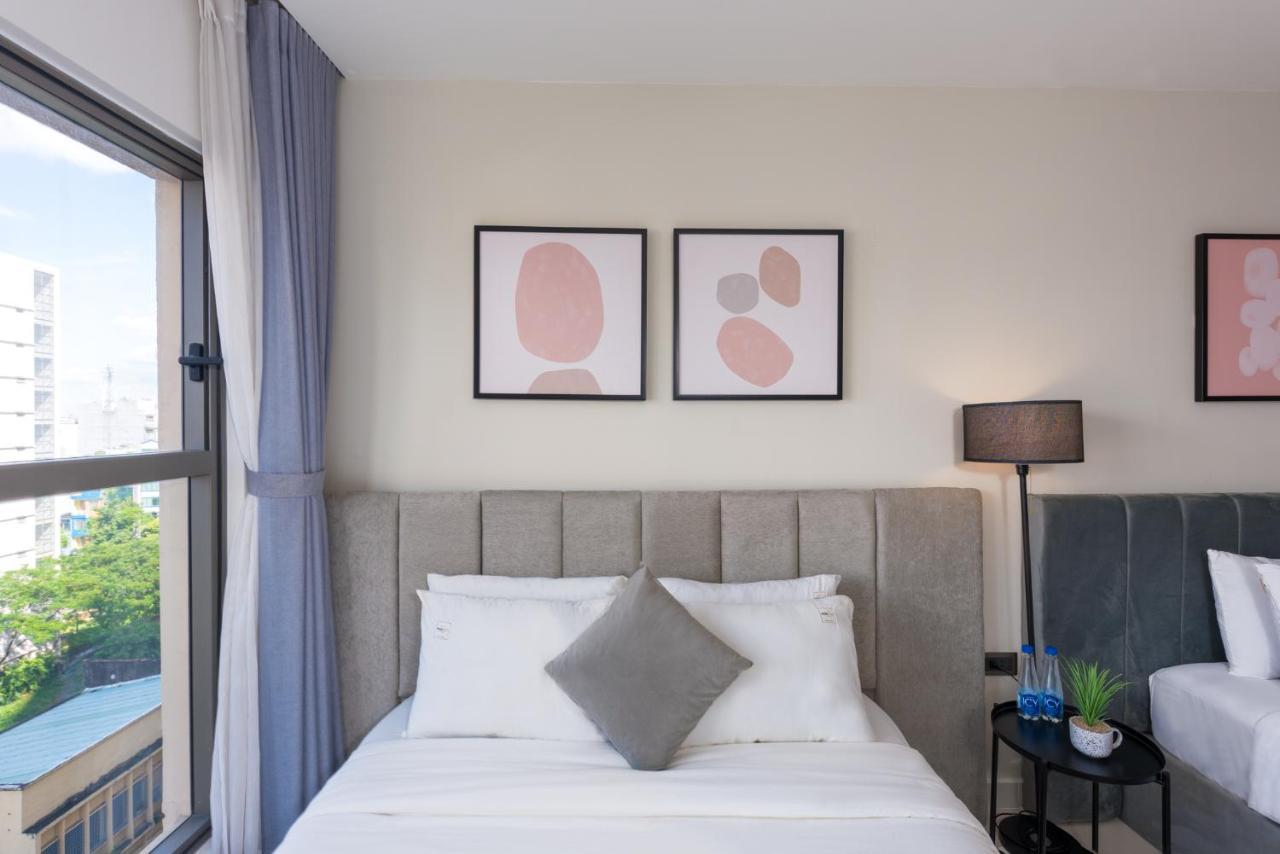 S Lux Apartment Хошимин Экстерьер фото